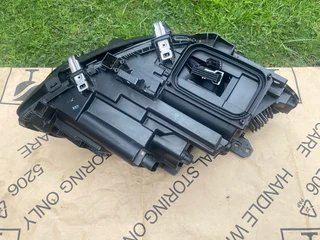 2018 MERCEDES BENZ B-CLASS W246 FULL LED HEADLIGHT LEFT SIDE FOR SALE. IN PRISTINE CONDITION