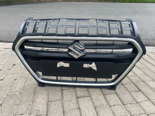 2024 SUZUKI DZIRE FRONT BUMPER RADIATOR GRILLE FOR SALE. IN PRISTINE CONDITION