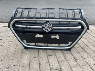 2024 SUZUKI DZIRE FRONT BUMPER RADIATOR GRILLE FOR SALE. IN PRISTINE CONDITION