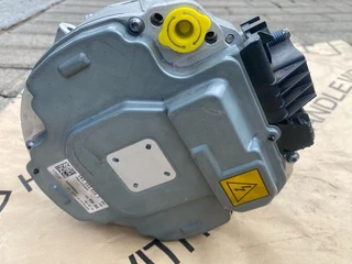 2024 AUDI RS6 RS7 RSQ8 STARTER GENERATOR ALTERNATOR FOR SALE. BRAND NEW