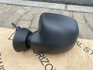 2021 NISSAN NP200 DOOR MIRROR LEFT SIDE FOR SALE. IN PRISTINE CONDITION