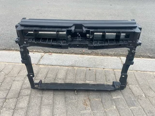 2023 Vw Tiguan R-line Radiator Cradle For Sale. In Pristine Condition