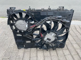 2020 RANGE ROVER SPORT L494 3.0 DIESEL RADIATOR FAN FOR SALE. IN PRISTINE CONDITION