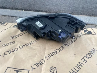 2024 VW POLO 9 FULL LED HEADLIGHT RIGHT SIDE FOR SALE. IN EXCELLENT CONDITION