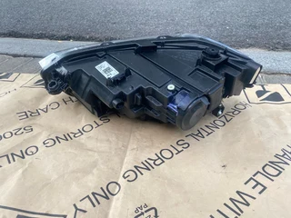 2024 VW POLO 9 FULL LED HEADLIGHT RIGHT SIDE FOR SALE. IN EXCELLENT CONDITION