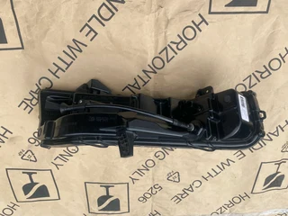 2020 FORD MUSTANG LED SPOTLIGHT LEFT SIDE FOR SALE. IN PRISTINE CONDITION