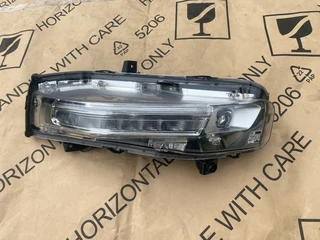 2020 FORD MUSTANG LED SPOTLIGHT LEFT SIDE FOR SALE. IN PRISTINE CONDITION
