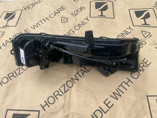 2020 FORD MUSTANG LED SPOTLIGHT LEFT SIDE FOR SALE. IN PRISTINE CONDITION