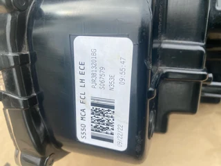 2020 FORD MUSTANG LED SPOTLIGHT LEFT SIDE FOR SALE. IN PRISTINE CONDITION