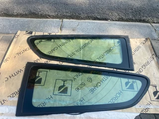 2013 VOLVO C30 REAR QUARTER GLASSES FOR SALE. IN PRISTINE CONDITION