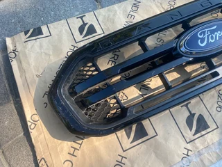 2019 FORD RANGER T8 WILDTRACK RADIATOR GRILLE FOR SALE. IN PRISTINE CONDITION