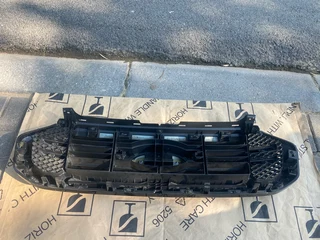 2019 FORD RANGER T8 WILDTRACK RADIATOR GRILLE FOR SALE. IN PRISTINE CONDITION