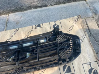 2019 FORD RANGER T8 WILDTRACK RADIATOR GRILLE FOR SALE. IN PRISTINE CONDITION