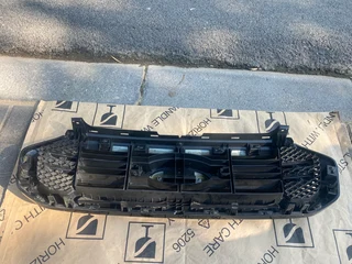 2019 FORD RANGER T8 WILDTRACK RADIATOR GRILLE FOR SALE. IN PRISTINE CONDITION