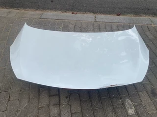 2016 KIA CERATO KOUP BONNET HOOD FOR SALE. IN EXCELLENT CONDITION