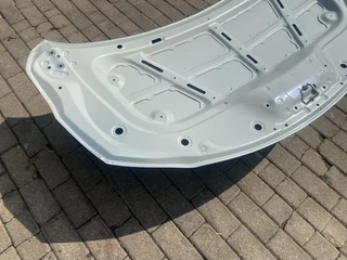 2024 SUZUKI BALENO/TOYOTA STARLET BONNET HOOD FOR SALE. IN EXCELLENT CONDITION