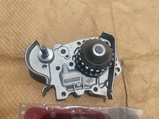 2017 RENAULT KANGOO WATER PUMP FOR SALE. BRAND NEW