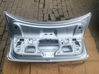 2017 VW JETTA BOOTLID FOR SALE. IN EXCELLENT CONDITION