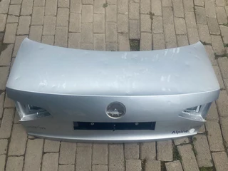 2017 VW JETTA BOOTLID FOR SALE. IN EXCELLENT CONDITION