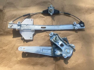 2022 KIA PICANTO RIGHT FRONT AND REAR DOORS WINDOW MECHANISM FOR SALE. IN PRISTINE CONDITION