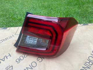 2024 HONDA AMAZE OUTER LED TAIL LIGHT RIGHT SIDE FOR SALE. IN PRISTINE CONDITION