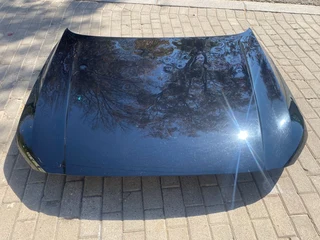 2020 Volvo S90 Aluminium Bonnet Hood For Sale. In Excellent Condition