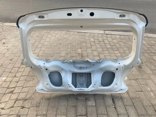 2024 SUZUKI SWIFT TAILGATE SHELL FOR SALE. IN EXCELLENT CONDITION