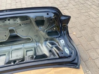 2020 VOLVO S90 BOOTLID SHELL FOR SALE. IN PRISTINE CONDITION