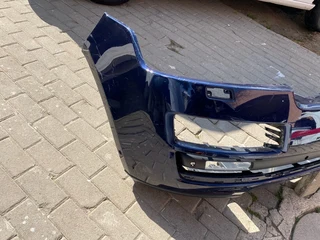 2017 RANGE ROVER VOGUE L405 FRONT BUMPER FOR SALE. IN PRISTINE CONDITION