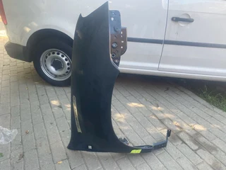 2014 Renault Duster Right Front Fender For Sale. Brand New Oem