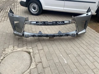 2019 Lexus Lx570 Front Bumper For Sale. In Pristine Condition