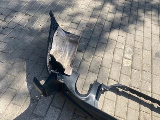 2016 RANGE ROVER SPORT REAR BUMPER FOR SALE. IN PRISTINE CONDITION