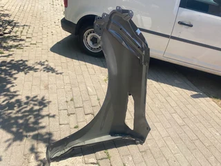 2023 NISSAN PATROL V8 RIGHT FRONT FENDER FOR SALE. IN PRISTINE CONDITION