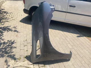 2023 NISSAN PATROL V8 RIGHT FRONT FENDER FOR SALE. IN PRISTINE CONDITION