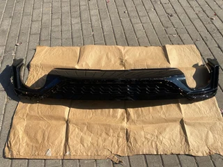 2022 Audi Rs5 B9 Rear Bumper Spoiler For Sale. In Pristine Condition