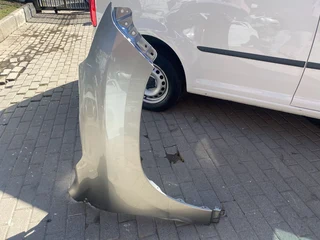 2022 LEXUS LX570 RIGHT FRONT FENDER FOR SALE. IN PRISTINE CONDITION