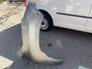 2022 Lexus Lx570 Right Front Fender For Sale. In Pristine Condition