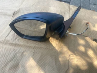 2017 Peugeot 2008 Electronic Auto-fold Door Mirror Left Side For Sale. In Pristine Condition