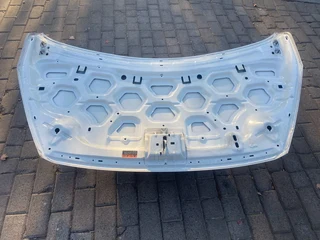 2021 FORD FIGO BONNET HOOD FOR SALE. IN EXCELLENT CONDITION