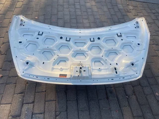 2021 FORD FIGO BONNET HOOD FOR SALE. IN EXCELLENT CONDITION