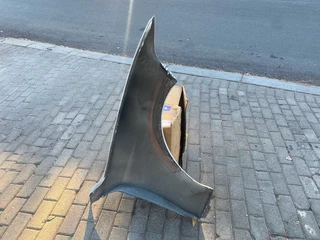 2018 BMW 1 SERIES F20 LEFT FRONT FENDER FOR SALE. IN EXCELLENT CONDITION