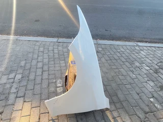 2018 BMW 1 SERIES F20 LEFT FRONT FENDER FOR SALE. IN EXCELLENT CONDITION