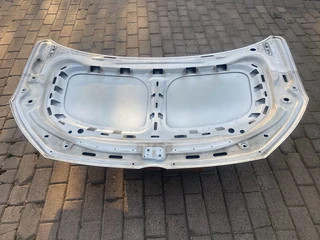 2016 VW GOLF SV BONNET FOR SALE. IN PRISTINE CONDITION