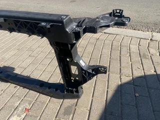 2024 HYUNDAI VENUE RADIATOR CRADLE FOR SALE. IN PRISTINE CONDITION