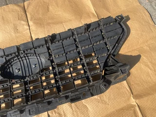 2024 HYUNDAI VENUE RADIATOR GRILLE FOR SALE. IN PRISTINE CONDITION