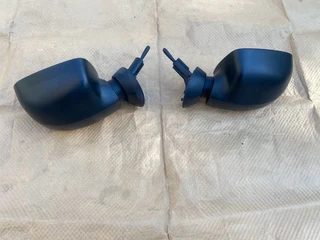 2023 NISSAN NP200 MANUAL DOOR MIRRORS FOR SALE. OEM IN PRISTINE CONDITION