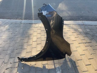 2020 Kia Sorento Left Front Fender For Sale. In Excellent Condition