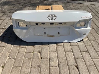 2018 TOYOTA COROLLA PRESTIGE BOOTLID FOR SALE. IN PRISTINE CONDITION