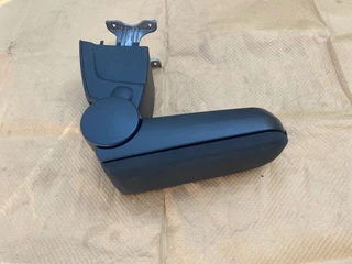 2024 VW POLO VIVO ARM REST FOR SALE. IN PRISTINE CONDITION