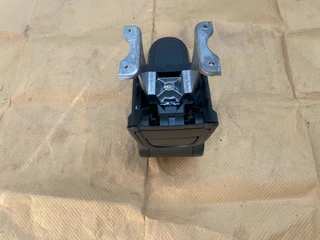 2024 VW POLO VIVO ARM REST FOR SALE. IN PRISTINE CONDITION